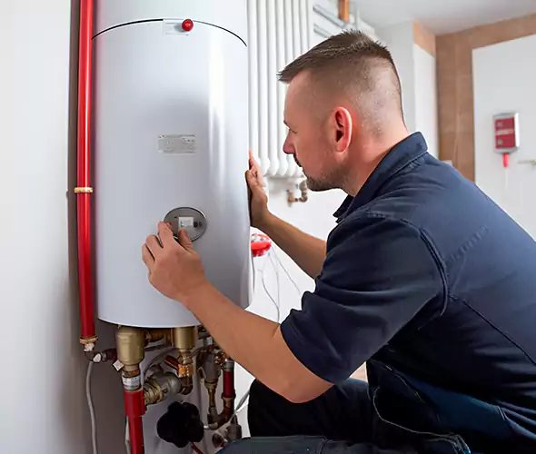Expert Plumber for Gas Water Heater Replacement in Cambridge, MA: Schedule Affordable Replacement Services with Us